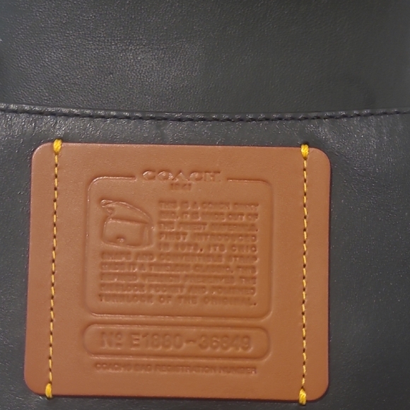 Coach Chelsea Champlain Tattoo Dinky 19 - Picture 5 of 9